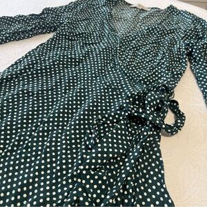 LOFT Polka Dot Wrap Mini Dress size 6 P Green/White Long Sleeves...